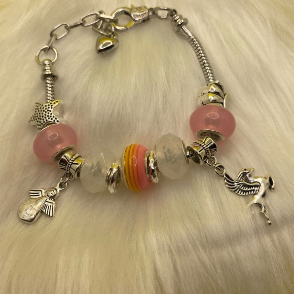 Deluxe Charm Bracelet, silver plated, snake chain with heart clasp. - Picture 7 of 16